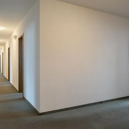 מלון Monteurzimmer Diembeck *