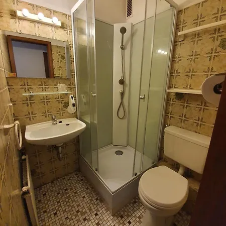מלון Monteurzimmer Diembeck בילפלד